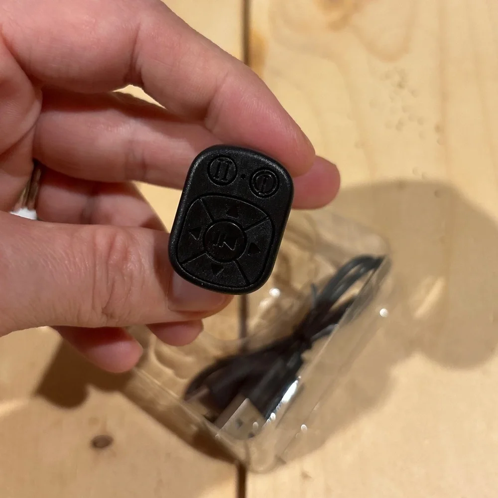🆕 Black Scrolling Ring for iPhone and Android